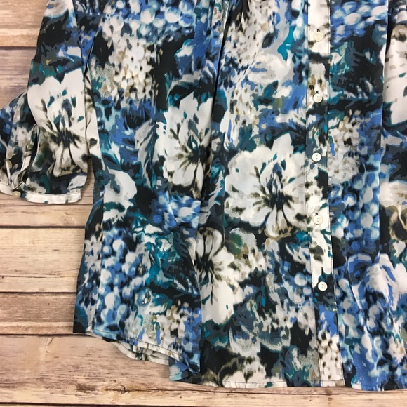 Izod floral pleated blouse - Picture 3 of 4